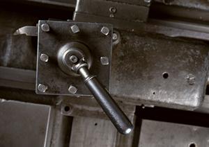 ランニングコストに優れた汚泥乾燥を実現