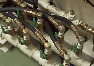 心電図電極の仕組みと装着方法とは